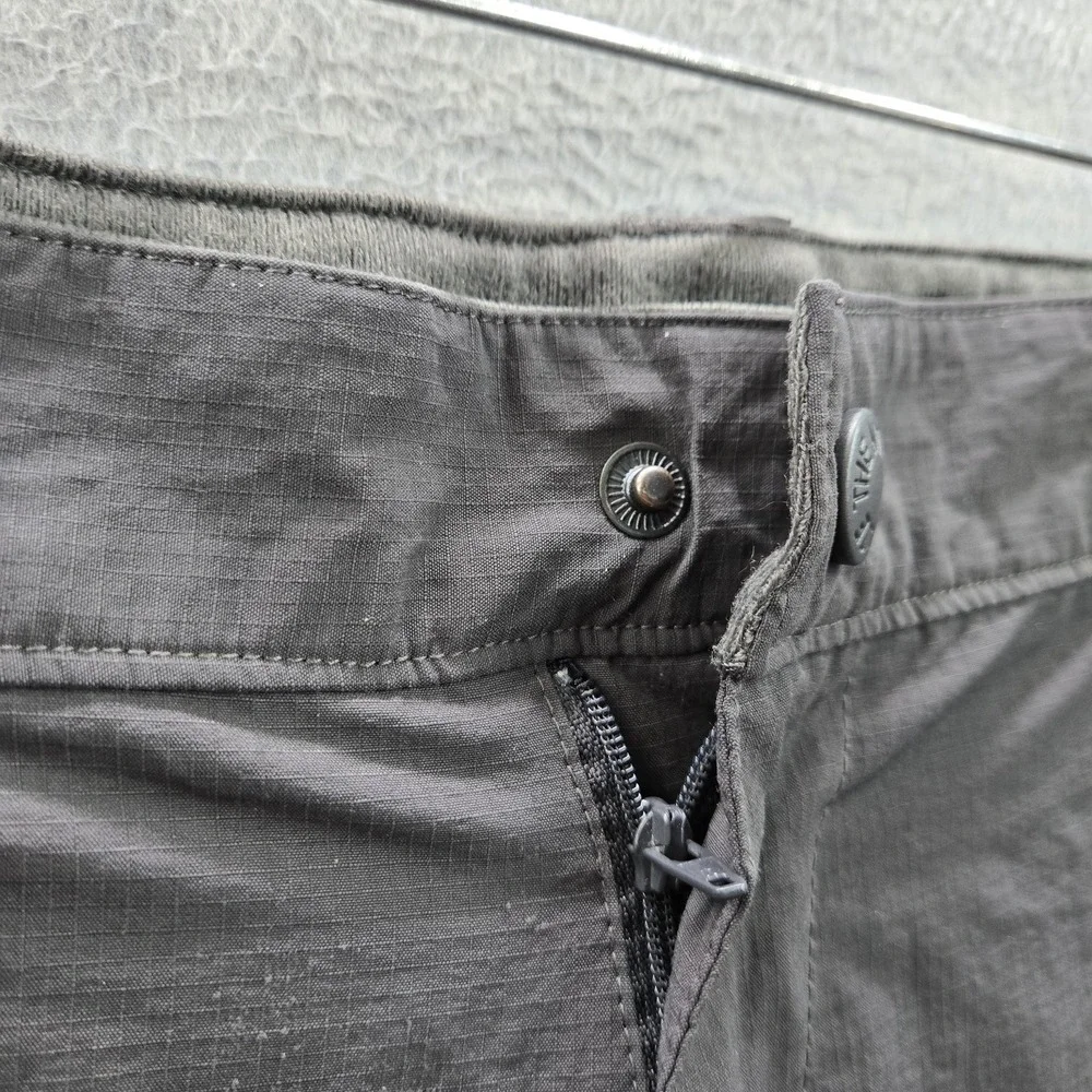 The North Face Men Pants 38 SHORT Gray Nylon Cargo Convertible Outdoors